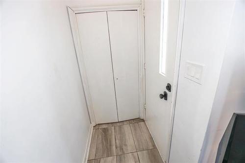 28 Lachine Rd, Winnipeg, MB 