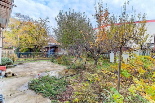 27 John Best Avenue, Toronto, ON - Outdoor