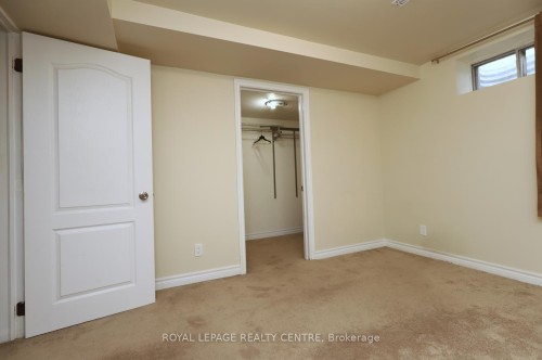 16-1021 Cedarglen Gate, Mississauga, ON - Indoor Photo Showing Other Room