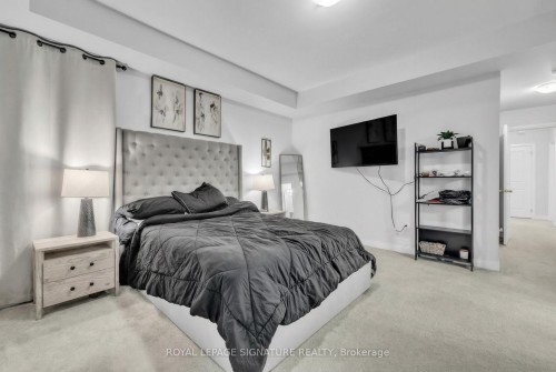 1138 Edinburgh Drive, Woodstock, ON - Indoor Photo Showing Bedroom
