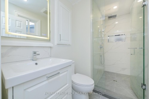 14 Goldgate Crescent, Orangeville, ON - Indoor Photo Showing Bathroom