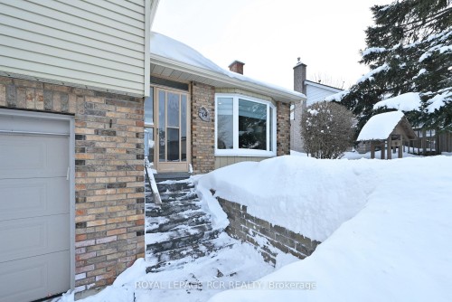 14 Goldgate Crescent, Orangeville, ON - Outdoor