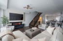 1149 Beachcomber Road, Mississauga, ON  - Indoor Photo Showing Living Room 