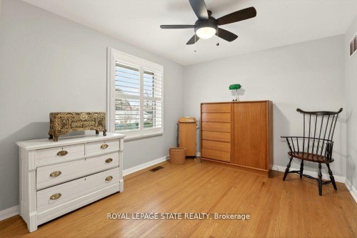 29 Woodside Drive, Hamilton, ON - Indoor