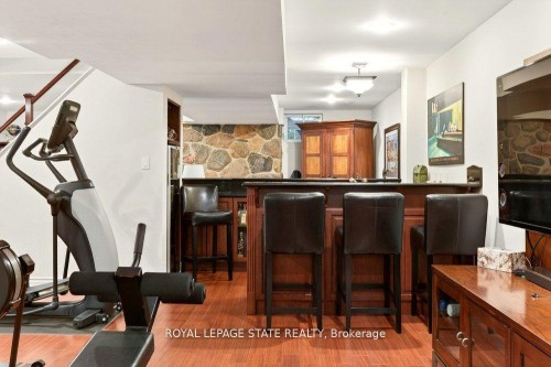 29 Woodside Drive, Hamilton, ON - Indoor