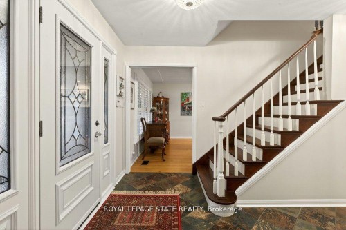 29 Woodside Drive, Hamilton, ON - Indoor Photo Showing Other Room