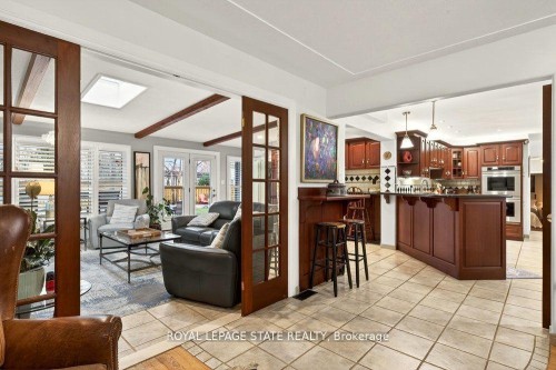 29 Woodside Drive, Hamilton, ON - Indoor