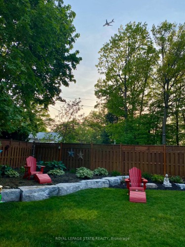 29 Woodside Drive, Hamilton, ON - Outdoor With Backyard