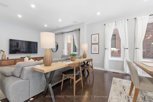 146 Underwood Drive, Whitby, ON - Indoor