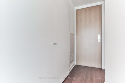 Ph 1414-629 King Street W, Toronto, ON - Indoor Photo Showing Other Room