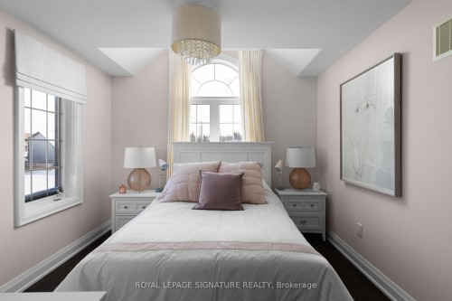 3 Doctor Archer Drive, Scugog, ON - Indoor Photo Showing Bedroom