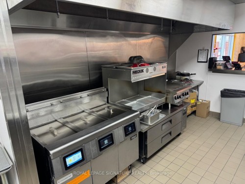 F001-A-764 Gardiners Road, Kingston, ON 