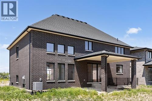 569 Holburn Street, Windsor, ON - Outdoor