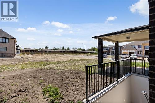 569 Holburn Street, Windsor, ON - Outdoor