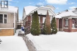 1106-08 ELM AVENUE  Windsor, ON N9A 5H7