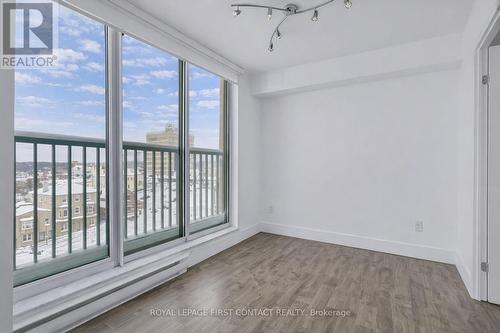 605 - 140 Dunlop Street E, Barrie, ON - Indoor Photo Showing Other Room