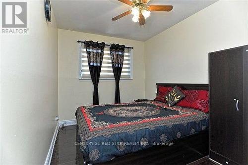 65 Newstead Crescent, Brampton, ON - Indoor Photo Showing Bedroom