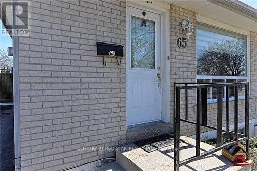 65 Newstead Crescent, Brampton, ON - Outdoor