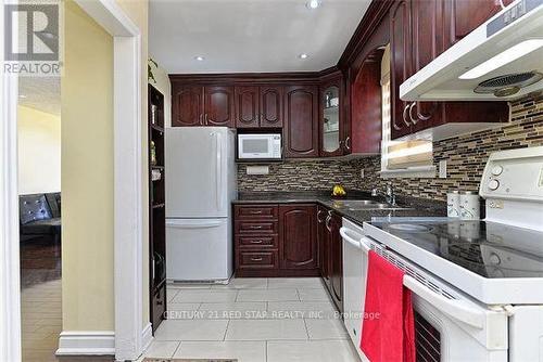 65 Newstead Crescent, Brampton, ON - Indoor Photo Showing Kitchen With Double Sink