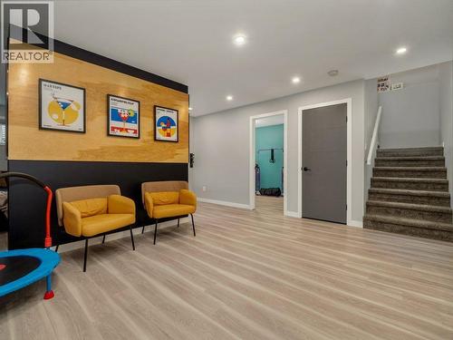 102 Blackwolf Bay N, Lethbridge, AB - Indoor Photo Showing Other Room