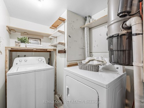 1711-44 Falby Court, Ajax, ON - Indoor Photo Showing Laundry Room
