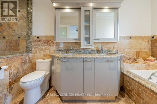 21 Thornton Avenue, Toronto, ON - Indoor Photo Showing Bathroom