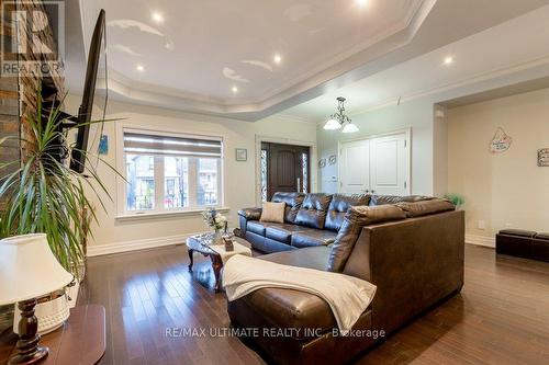 21 Thornton Avenue, Toronto, ON - Indoor Photo Showing Other Room