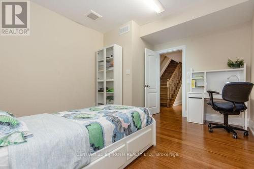 3-1058 Whites Road, Muskoka Lakes, ON - Indoor Photo Showing Bedroom