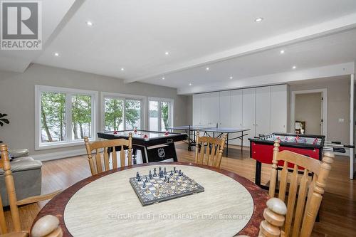 3-1058 Whites Road, Muskoka Lakes, ON - Indoor Photo Showing Dining Room