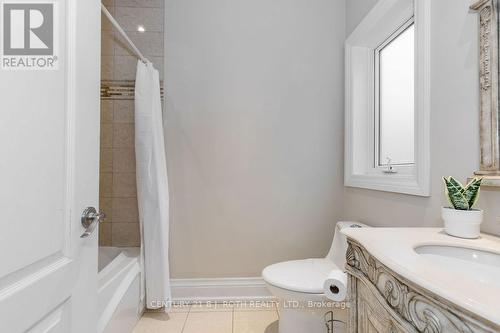 3-1058 Whites Road, Muskoka Lakes, ON - Indoor Photo Showing Bathroom