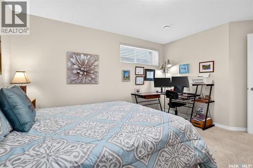 #4 21 Iris Drive, Moose Jaw, SK - Indoor Photo Showing Bedroom
