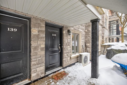 138-326 John Street, Markham, ON - Outdoor