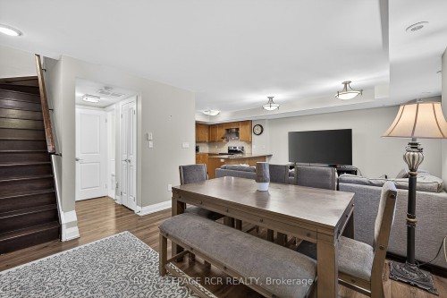 138-326 John Street, Markham, ON - Indoor Photo Showing Dining Room