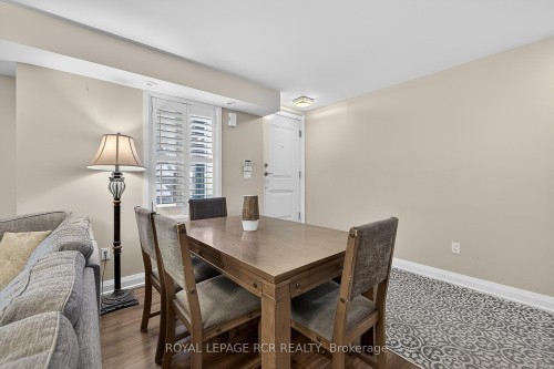 138-326 John Street, Markham, ON - Indoor Photo Showing Dining Room
