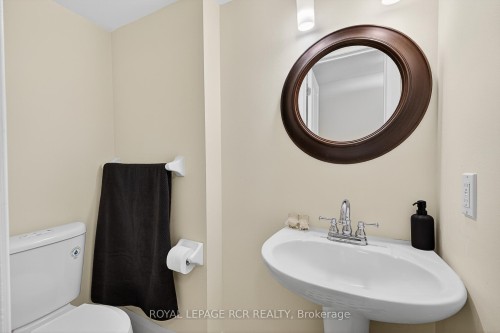 138-326 John Street, Markham, ON - Indoor Photo Showing Bathroom