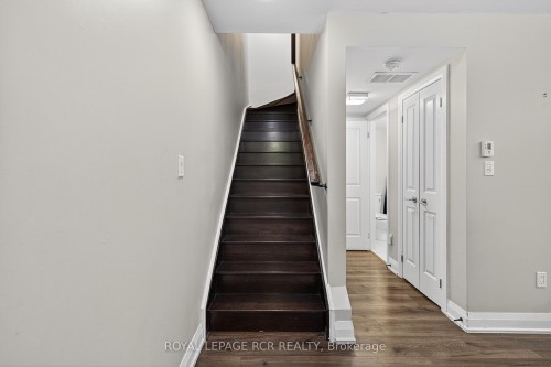 138-326 John Street, Markham, ON - Indoor Photo Showing Other Room