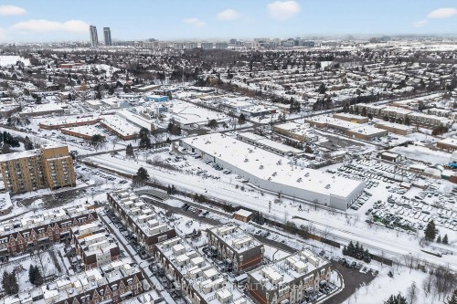 138-326 John Street, Markham, ON - Outdoor With View