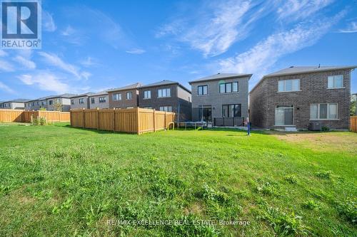 2085 Coppermine Street, Oshawa, ON - Outdoor