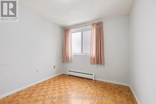 1021 - 3100 Carling Avenue, Ottawa, ON - Indoor Photo Showing Other Room