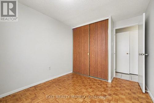 1021 - 3100 Carling Avenue, Ottawa, ON - Indoor Photo Showing Other Room