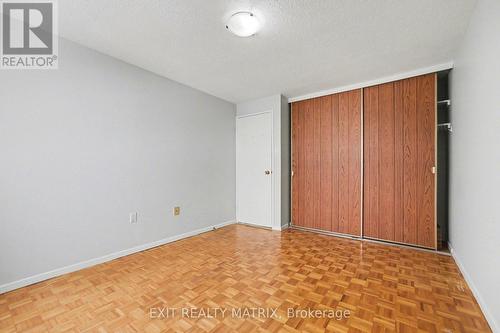 1021 - 3100 Carling Avenue, Ottawa, ON - Indoor Photo Showing Other Room
