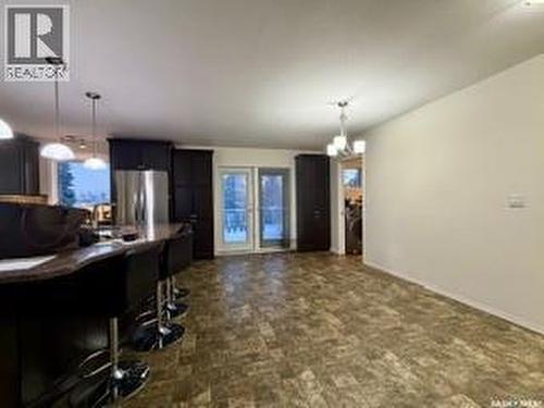 405 3Rd Avenue W, Biggar, SK - Indoor