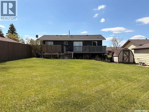 405 3Rd Avenue W, Biggar, SK - Outdoor With Deck Patio Veranda