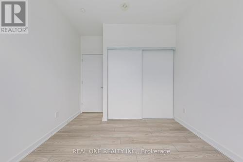 1012 - 8 Tippett Road, Toronto, ON - Indoor Photo Showing Other Room