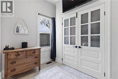 156 Albion Street, Brantford, ON - Indoor Photo Showing Other Room