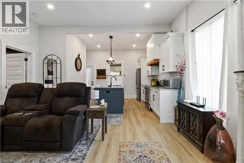 156 Albion Street, Brantford, ON - Indoor