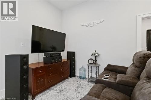 156 Albion Street, Brantford, ON - Indoor