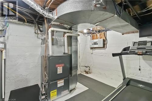 156 Albion Street, Brantford, ON - Indoor Photo Showing Basement