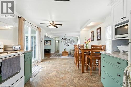 4588 Martha Lane, Beamsville, ON - Indoor