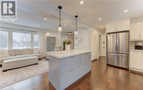 Large center island - 51 Nathaniel Crescent, Kitchener, ON - Indoor